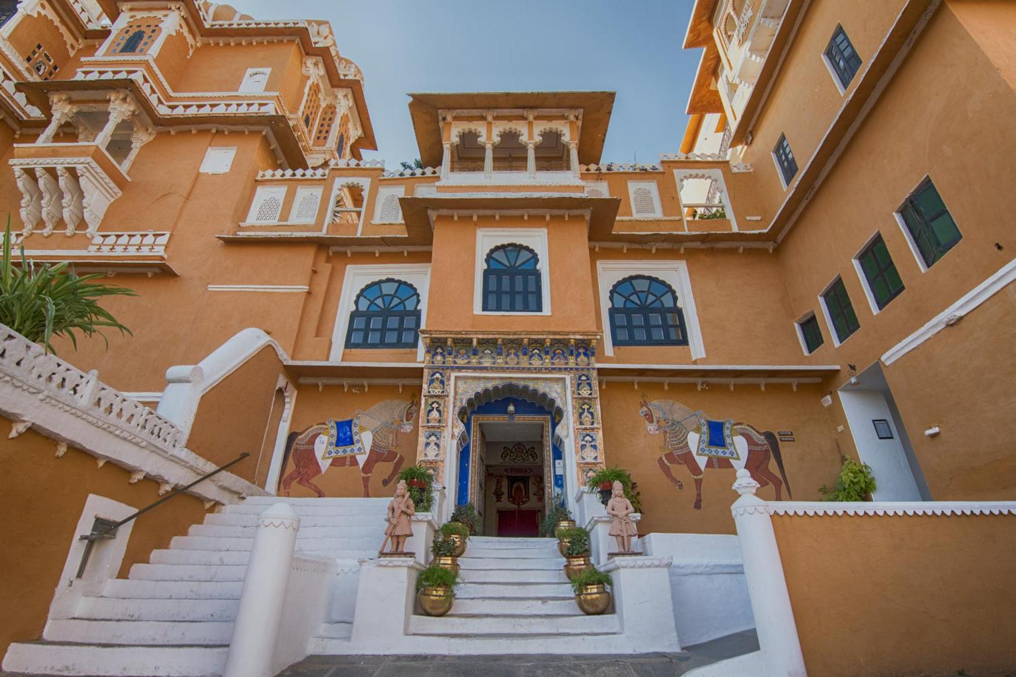 Deogarh Mahal Hotell Devgarh  Eksteriør bilde